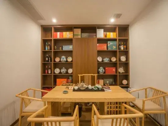 Yukainian Homestay (China Ceramic Museum)