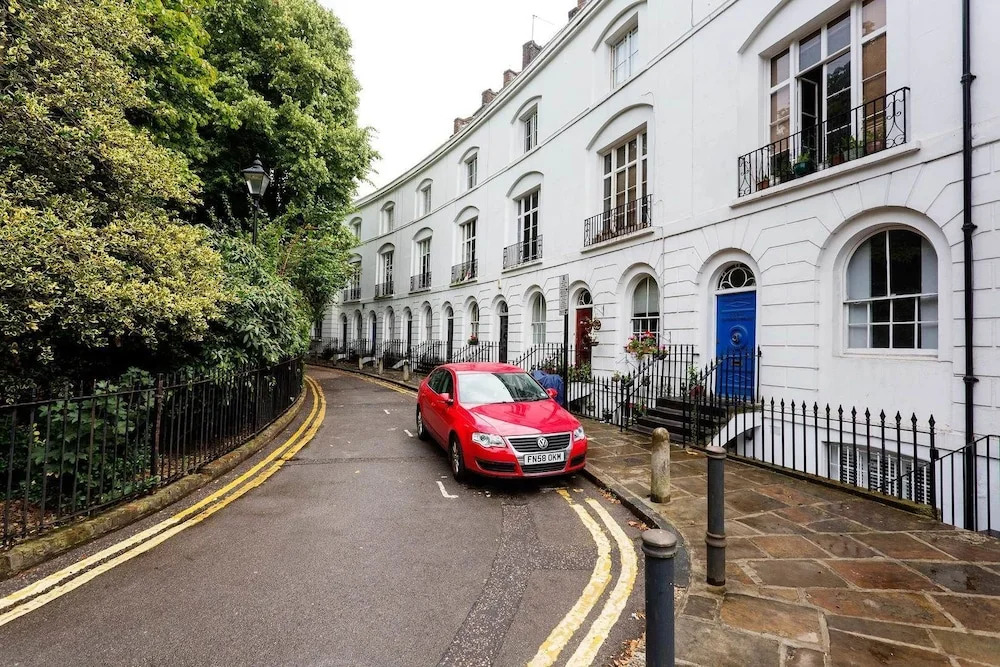 Essex Road Flat