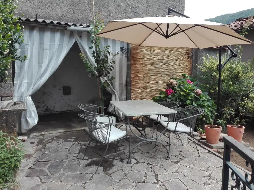 Appartamento Con Giardino