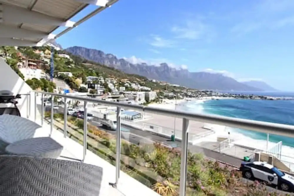 Incredible Clifton Apartment w 180 Sea Views Dunmore Blue