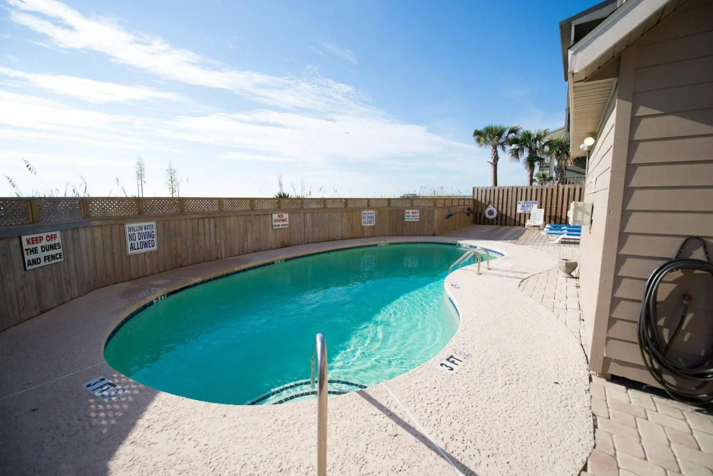 Sea Mystique Resort