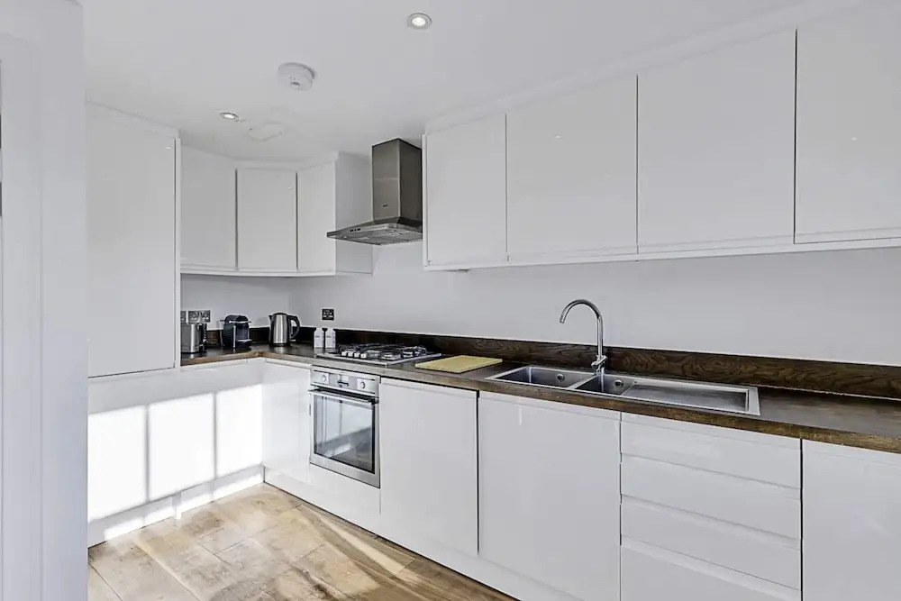 Chic Chiswick Apartment