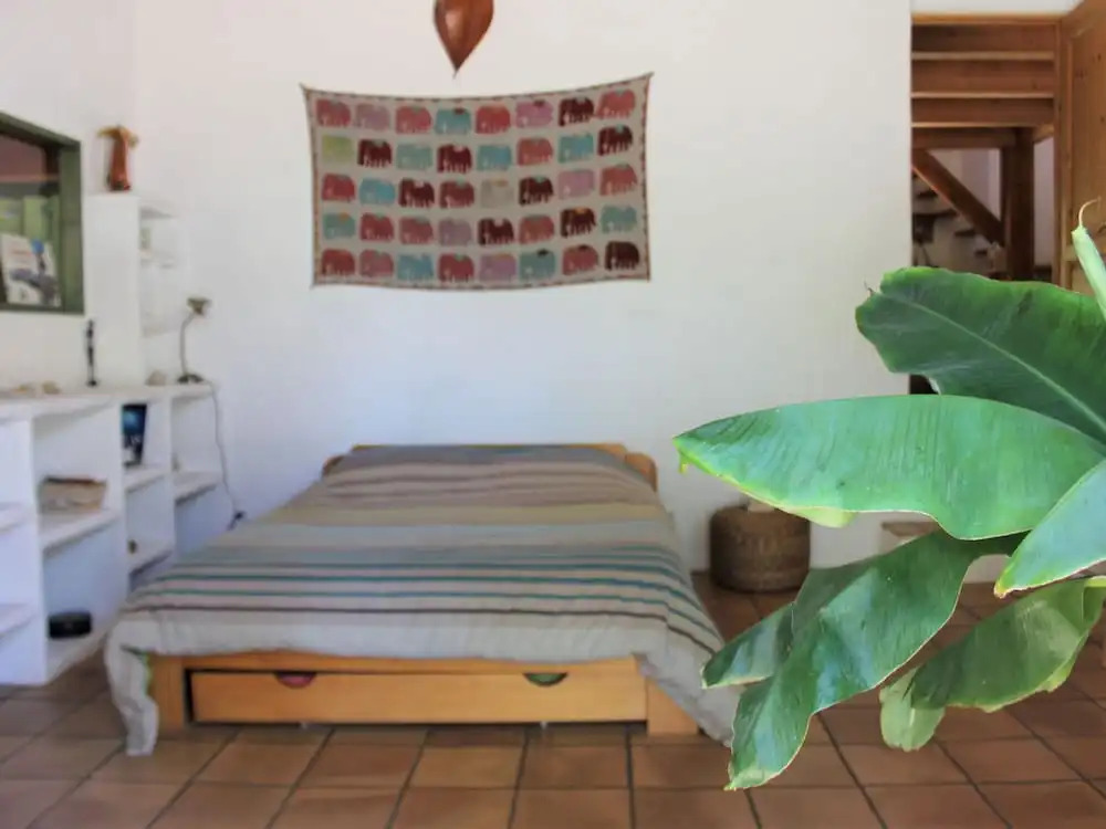 Cozy Holiday Home in Faucon With Swimming Pool