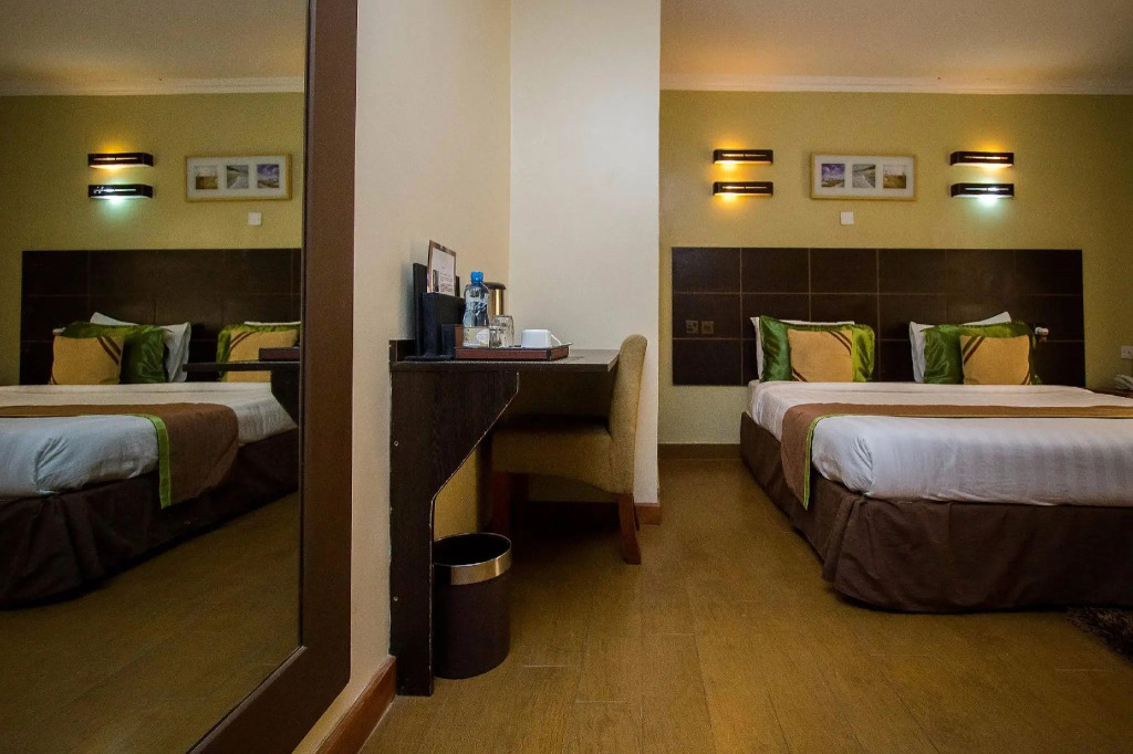 Eseriani The Hotel