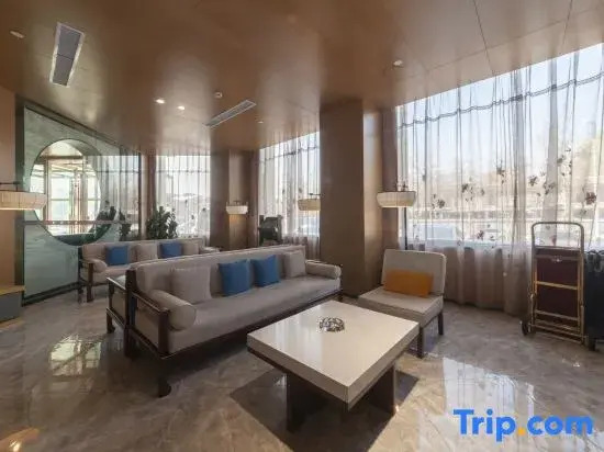 Urumqi Xuanpu Hotel (Airport Degang Wanda Branch)