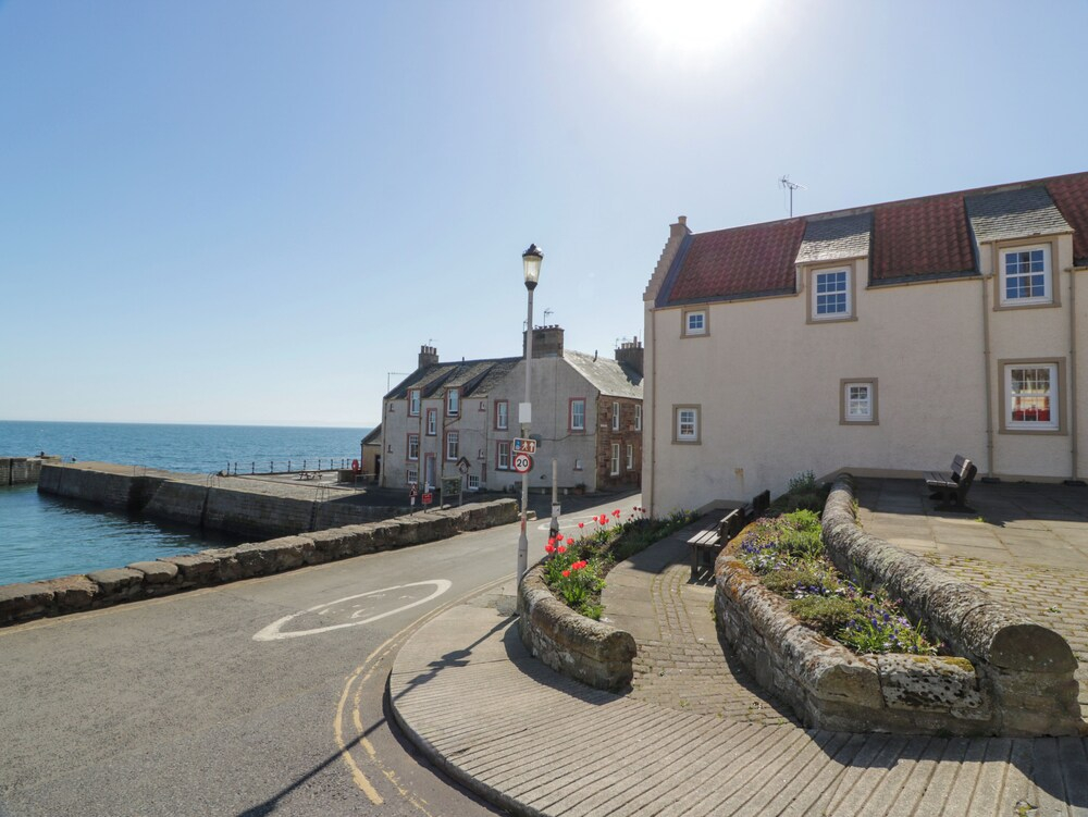 Isle of May View