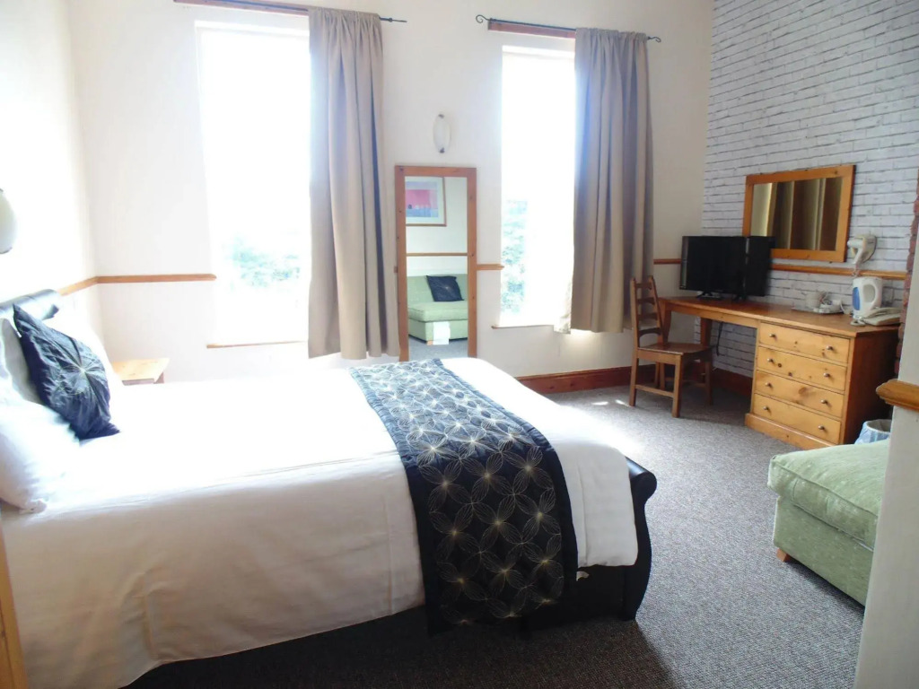 Trinity Hotel