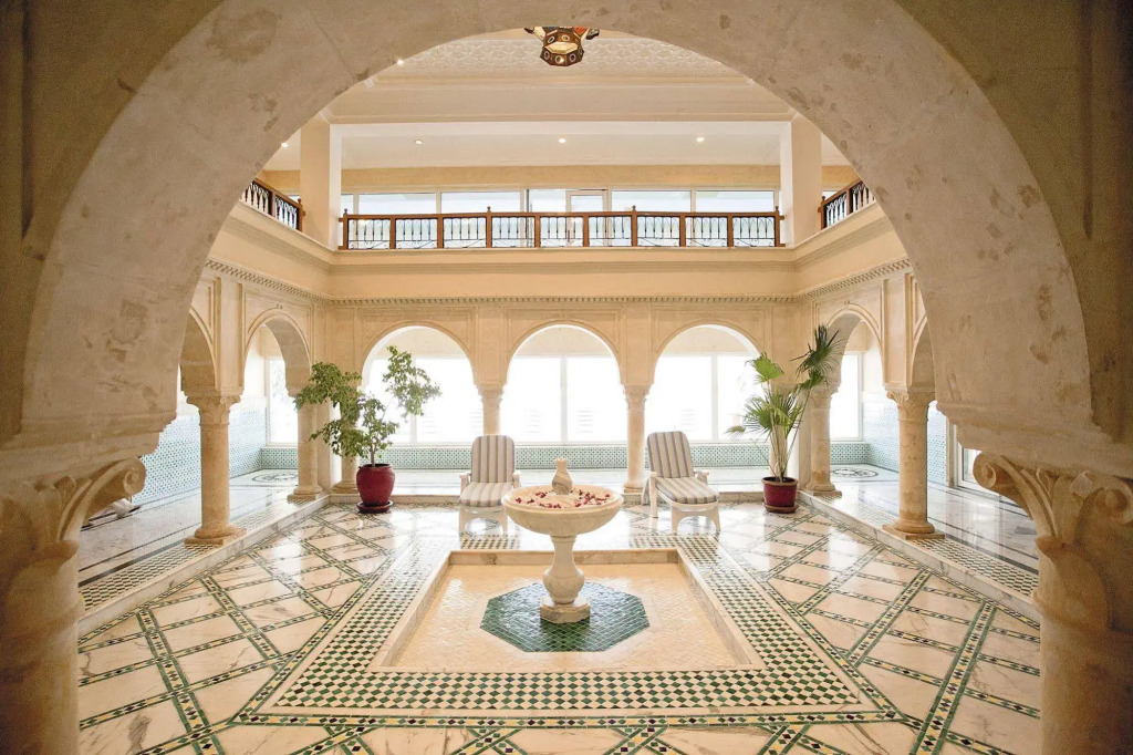 OCEANA Hotel & Spa