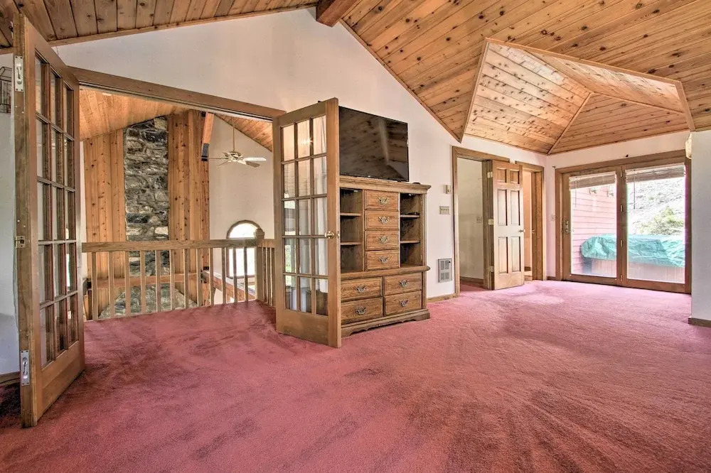 Historic Helena Retreat - Near Dtwn & Mt Helena!