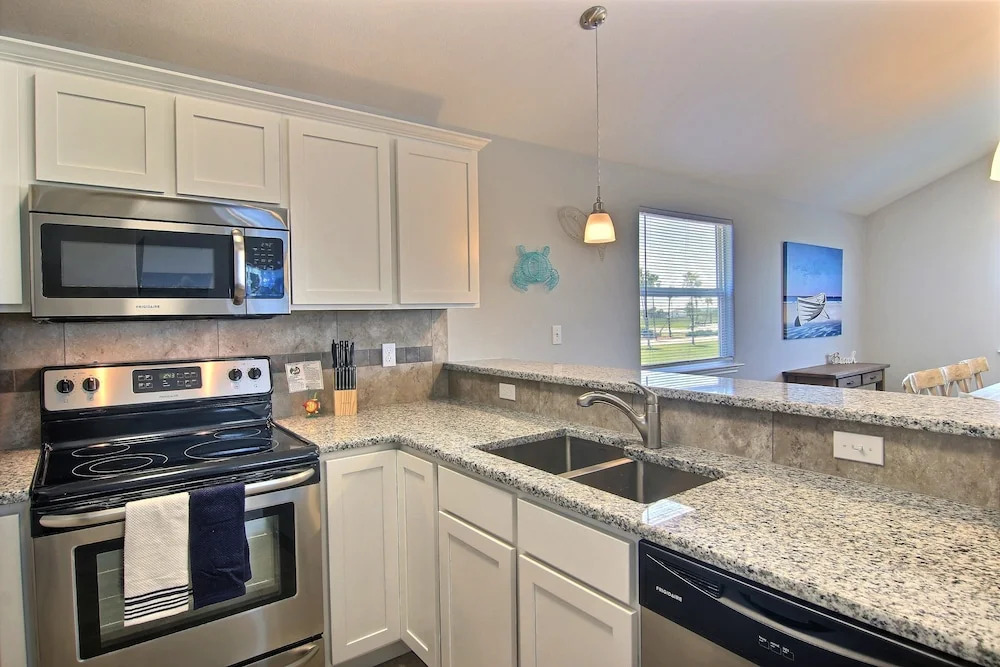 Cloud 9 3 Bedrooms 2 Bathrooms Home