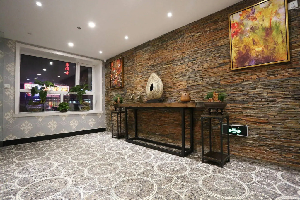 Yijia Nascent State International Service Apartment