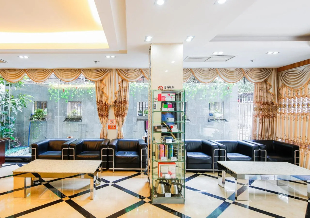 Xinghe Taixiang Hotel (Zhanqian Road Branch)