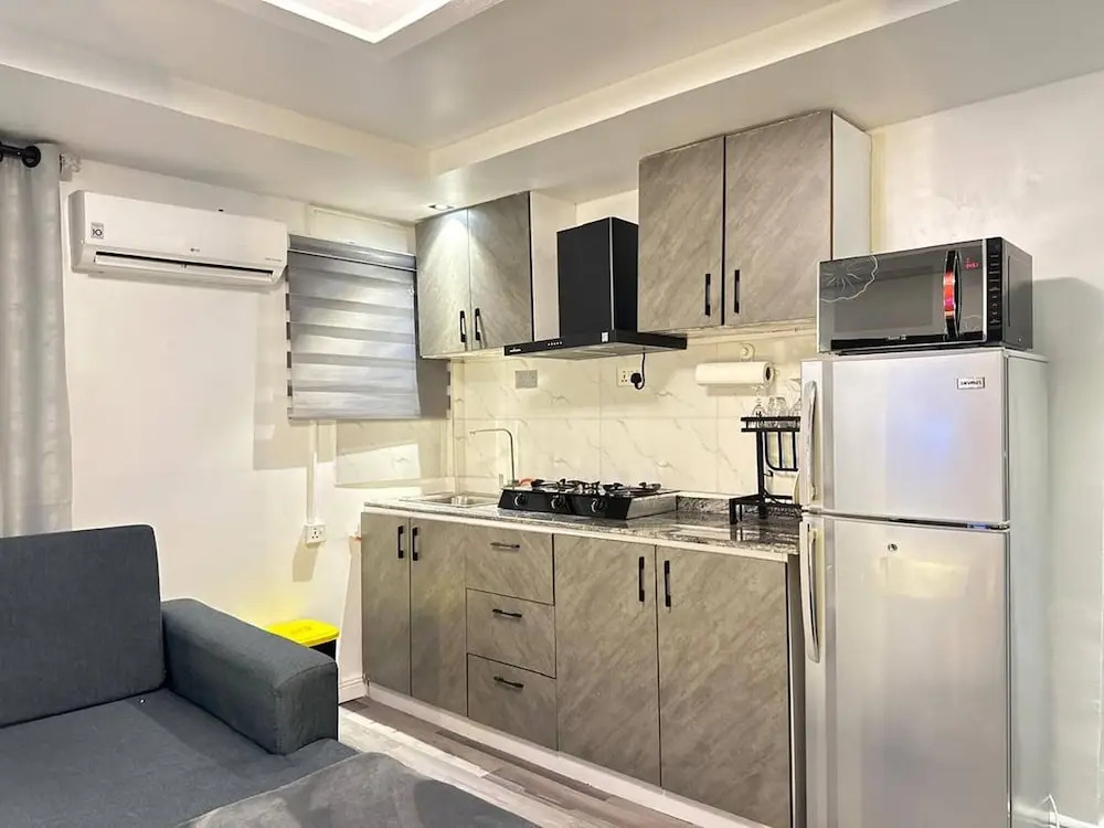 Luxurious Abuja Apartment With Private Entrance & Central AC