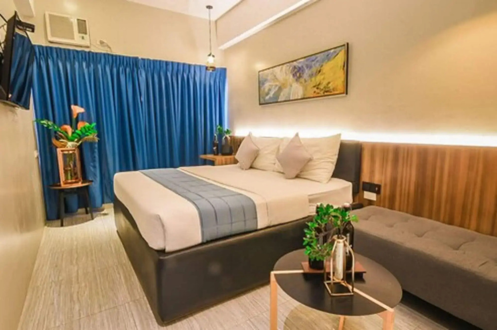 Skyloft Hotel