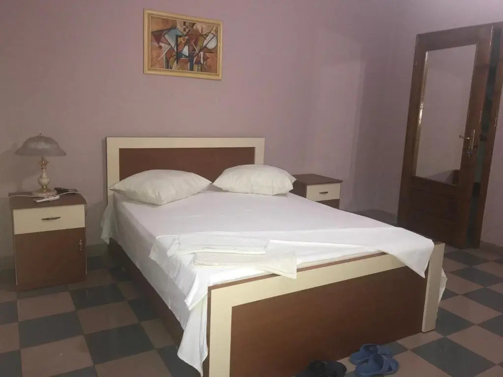 Hostel Grande House