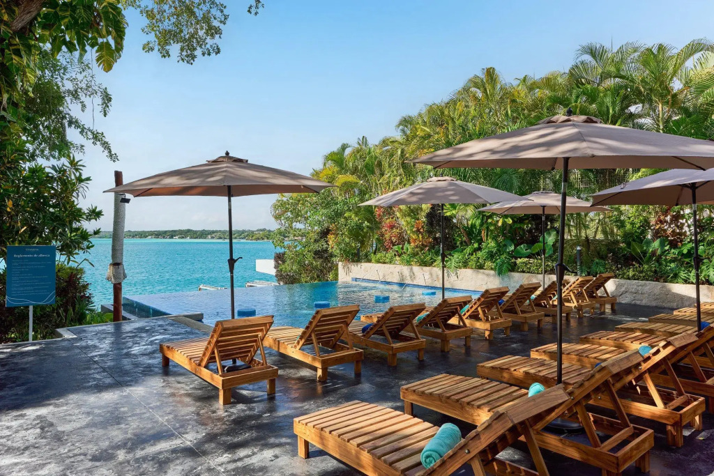 Cristalino Lagoon Front Hotel, Restaurant & Spa