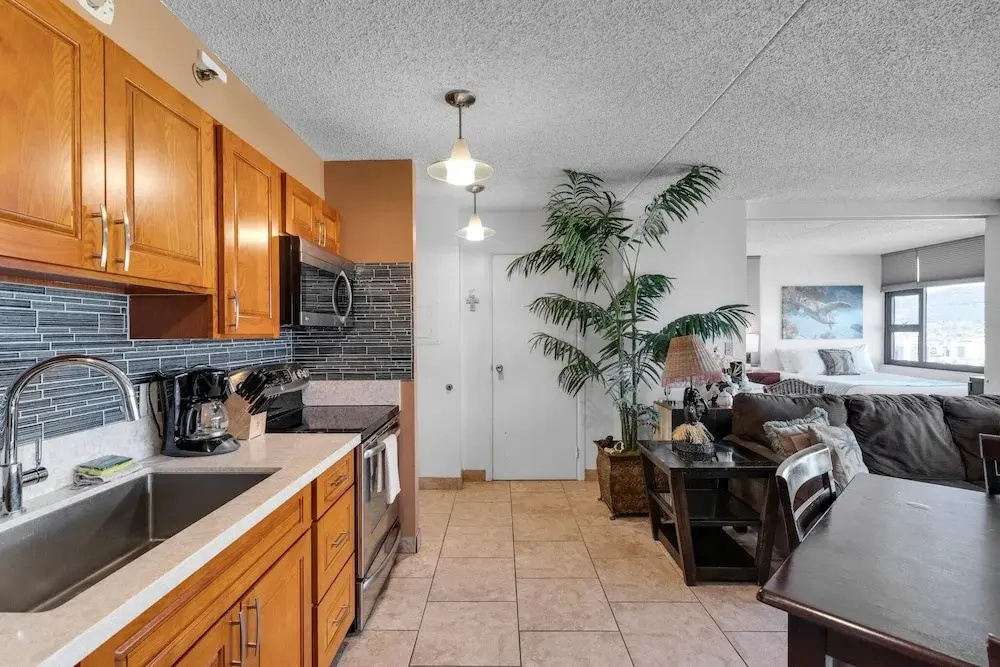 Tower 2 Suite 3201 - Qqp 1 Bedroom Home by Redawning