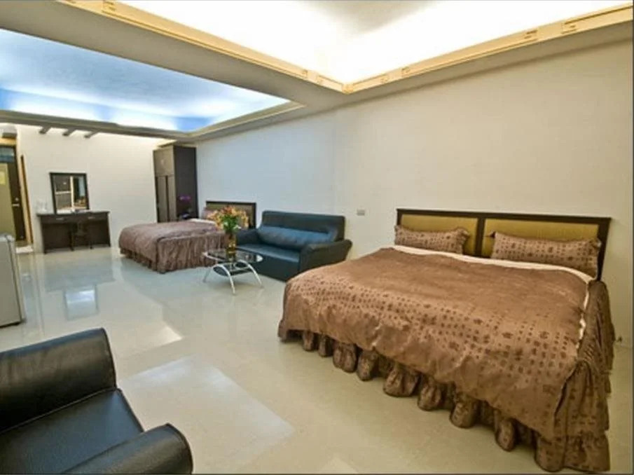 Yue Jing Commercial Hotel