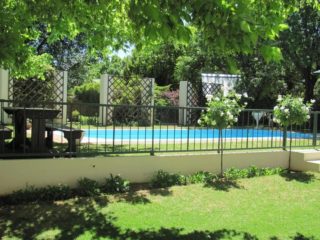 Celtis Country Lodge & Restaurant