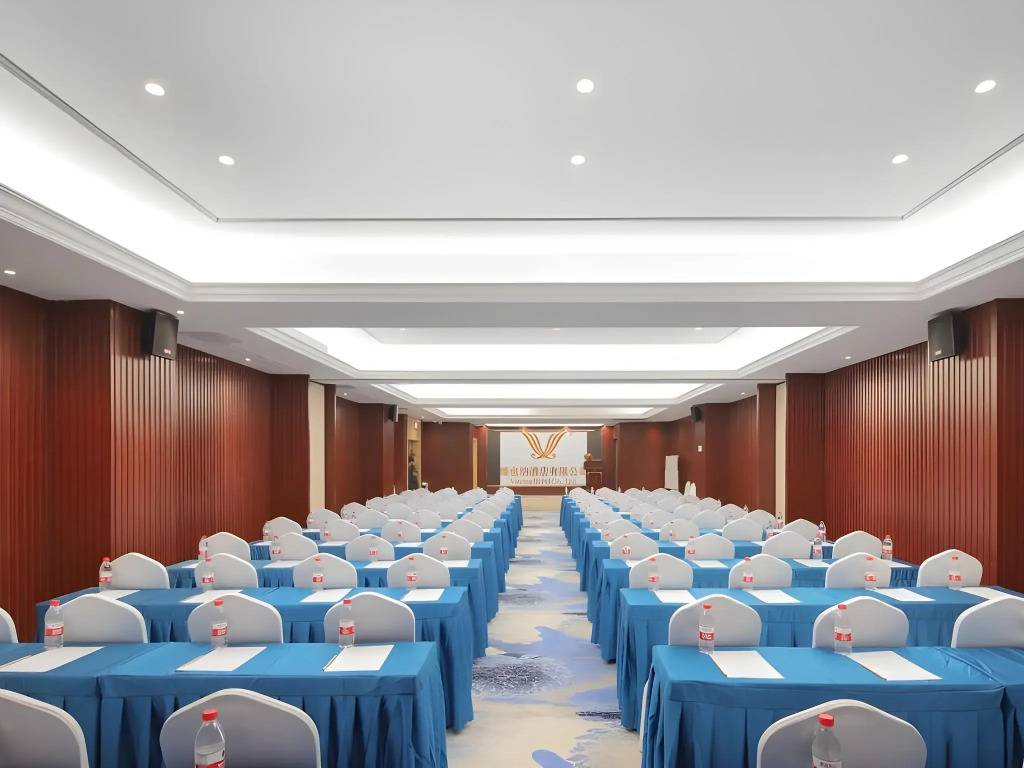Vienna International Hotel (Pinghu Zhangjiang Science and Technology Park)