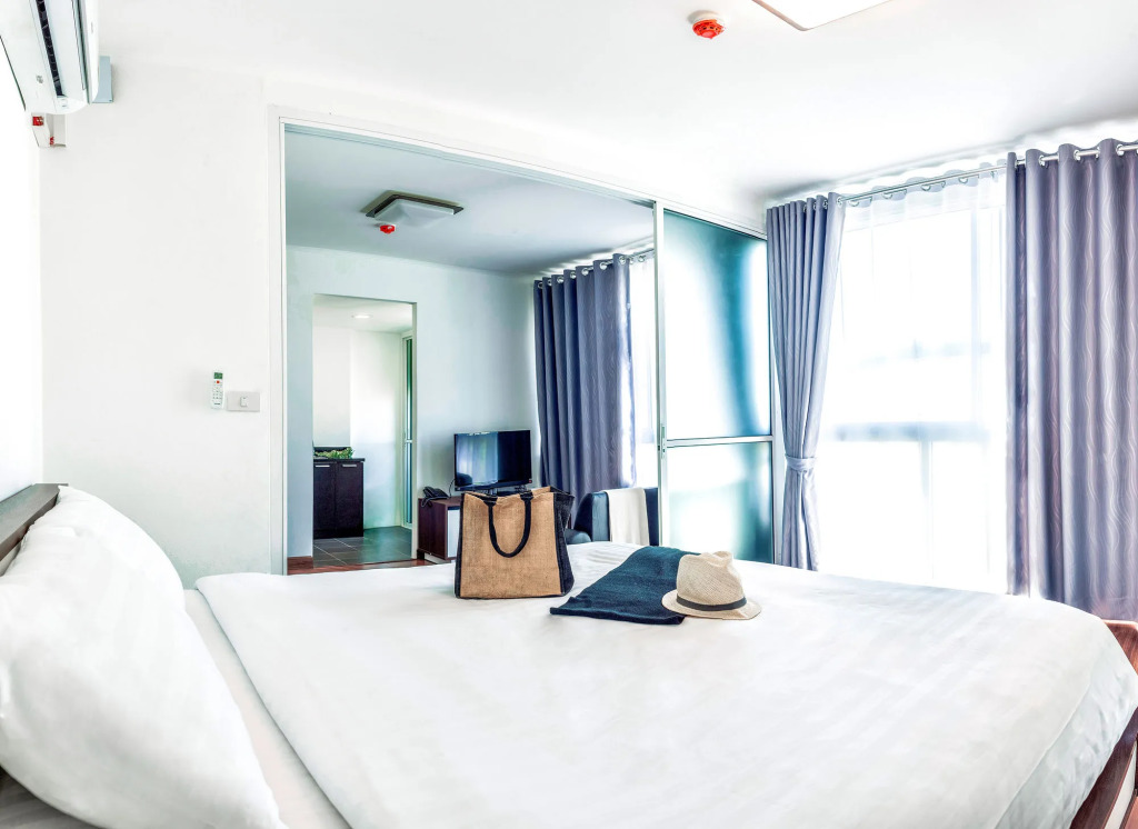 The WIDE Condotel - Phuket