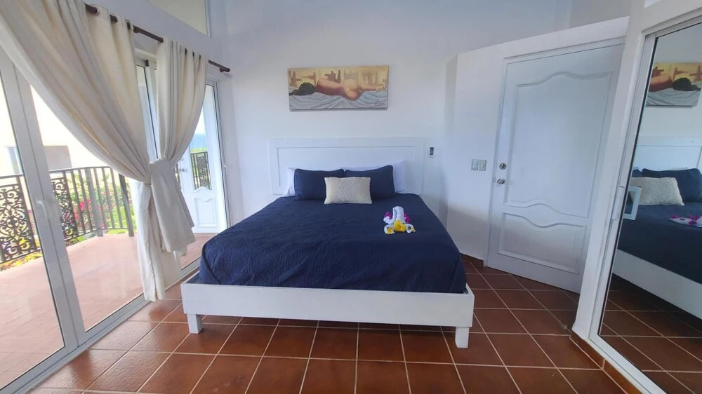 Sosua Mountain top Ocean View Mansion Great for pa