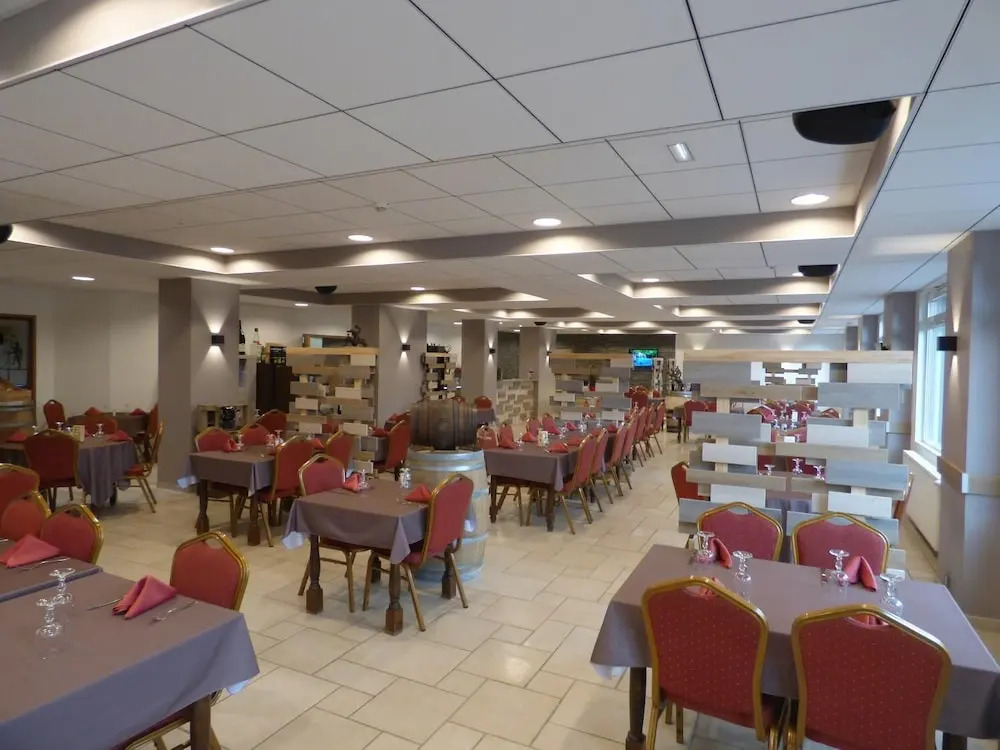 Hôtel Restaurant Prunières