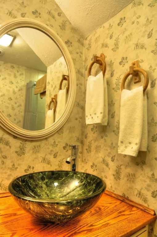 Los Gatos Bed & Breakfast