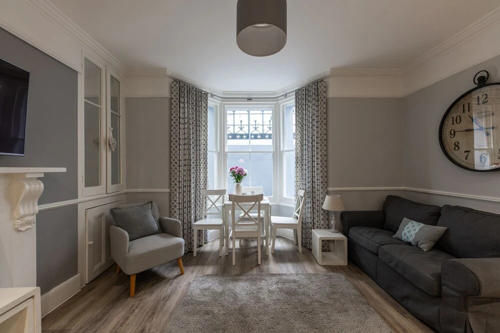 2 Sussex Place