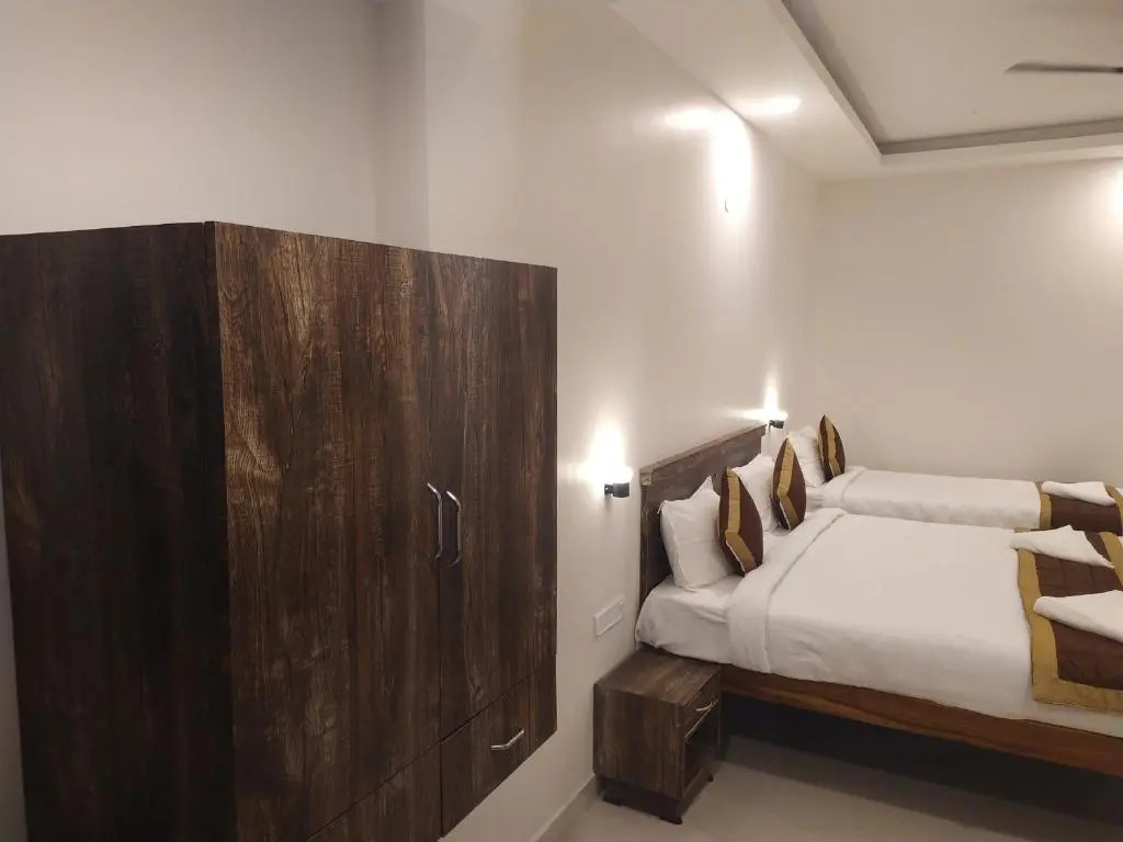 Hotel Rani and Rani Residency