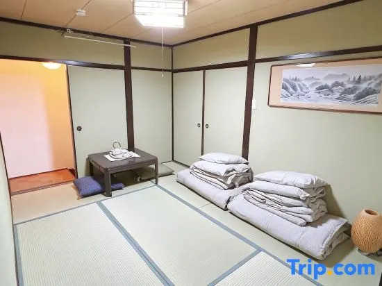 YUME Tengachaya | 60m Japanese-style detached house (two floors)  Direct to KIX & Namba | 3 Lines