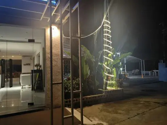Wanning Shiqi Homestay (Wanning Shenzhou Station)