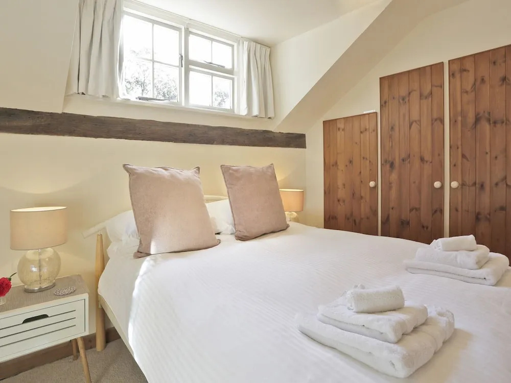 Lovely Cottage in Shottisham near Pub