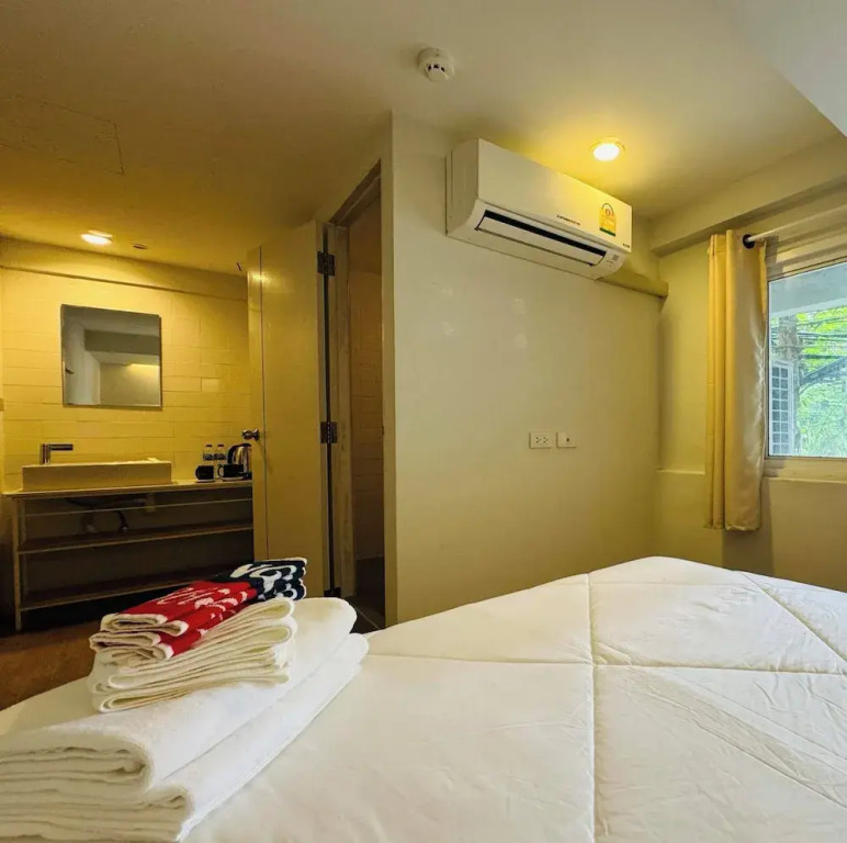 Bei Otto Haus Saladaeng Bangkok