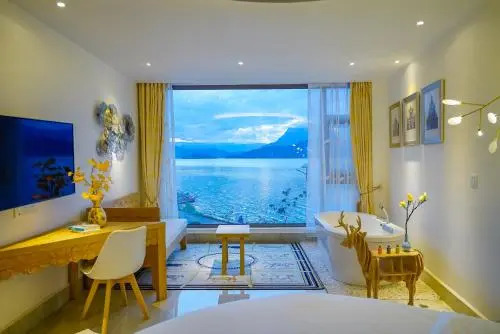 Lugu Lake Yinmi Lakeside Boutique Hotel