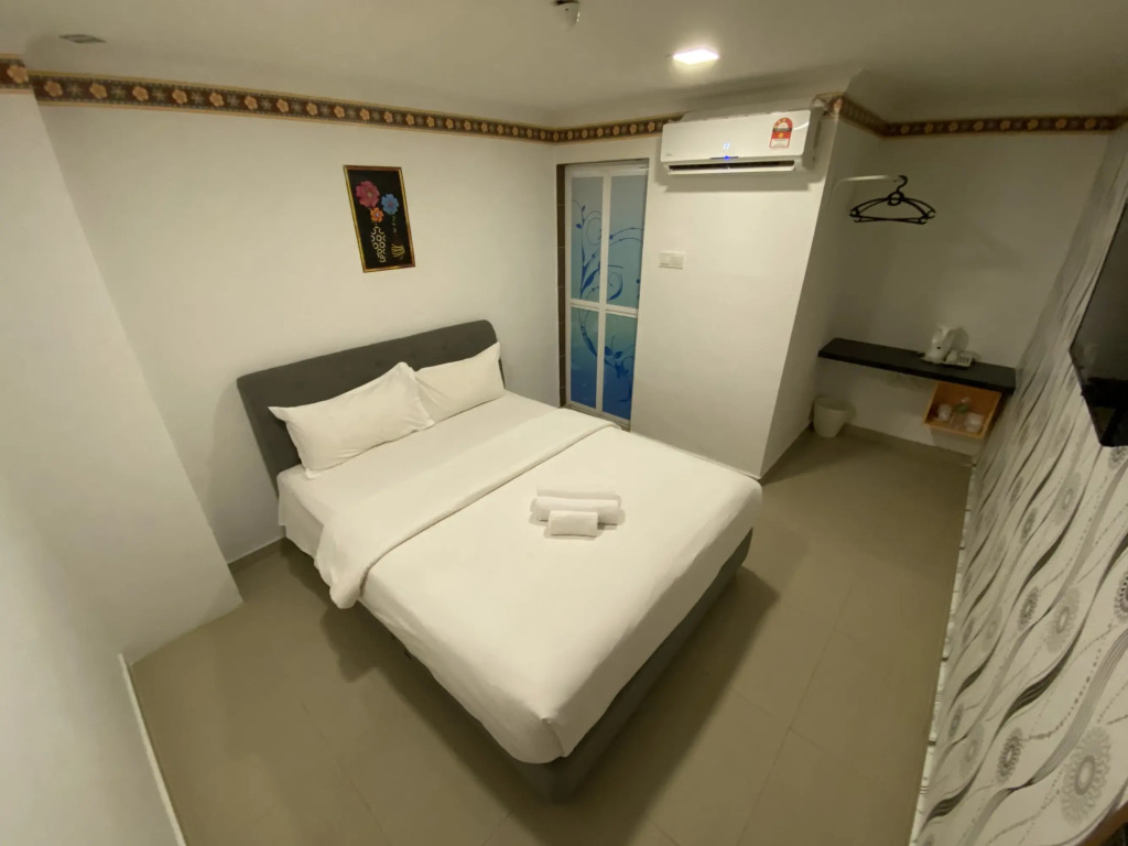 Shobi Hotel Johor Bahru Near CIQ JB