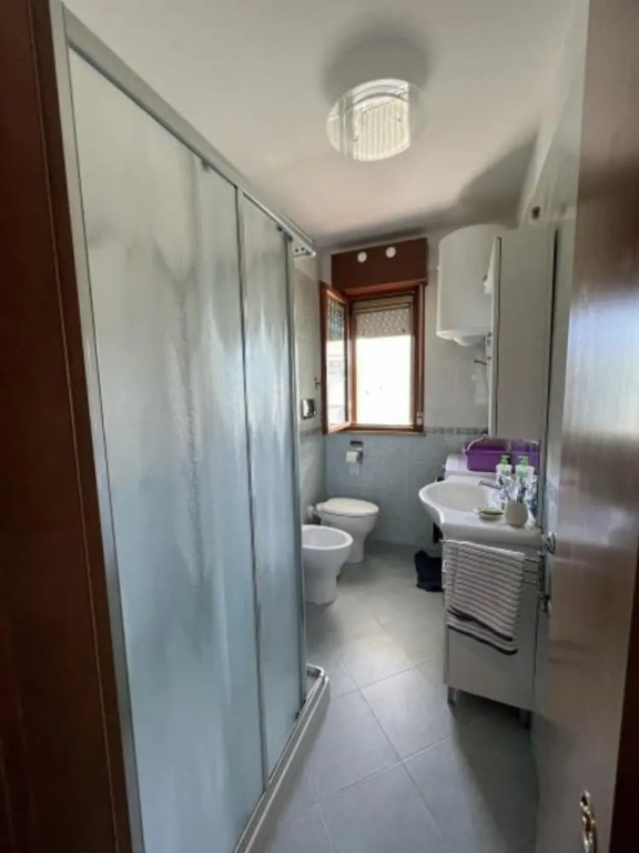 Spacious Apartment With Pool Access
