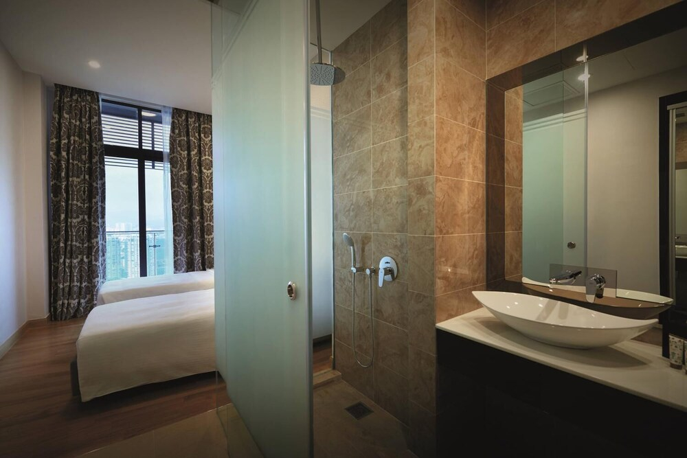 Maxhome Plus at Dorsett Bukit Bintang