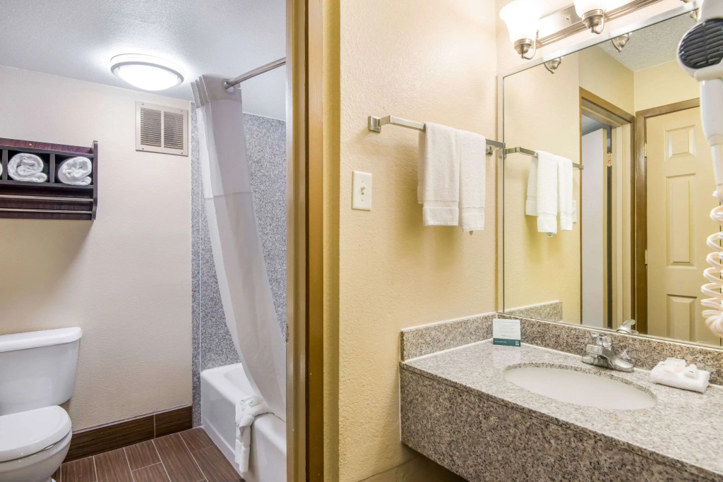 Quality Inn