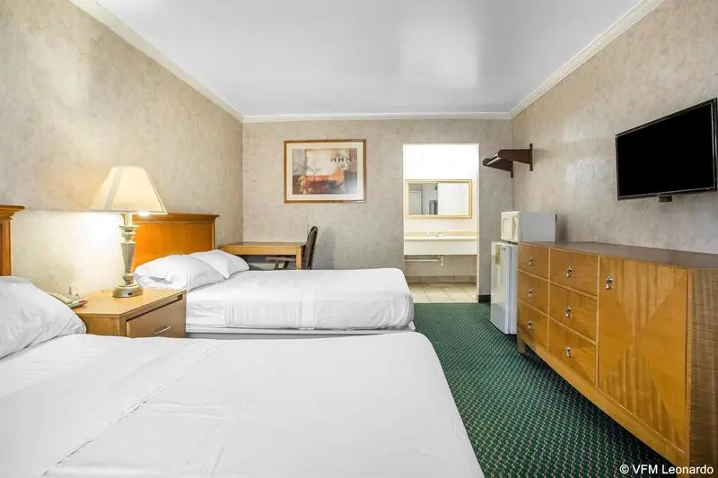 Economy Motel