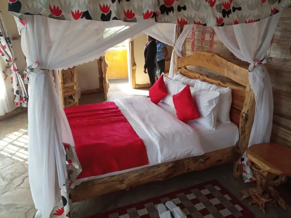 Naivasha Rocky Eco Lodge (Rocky Resort)