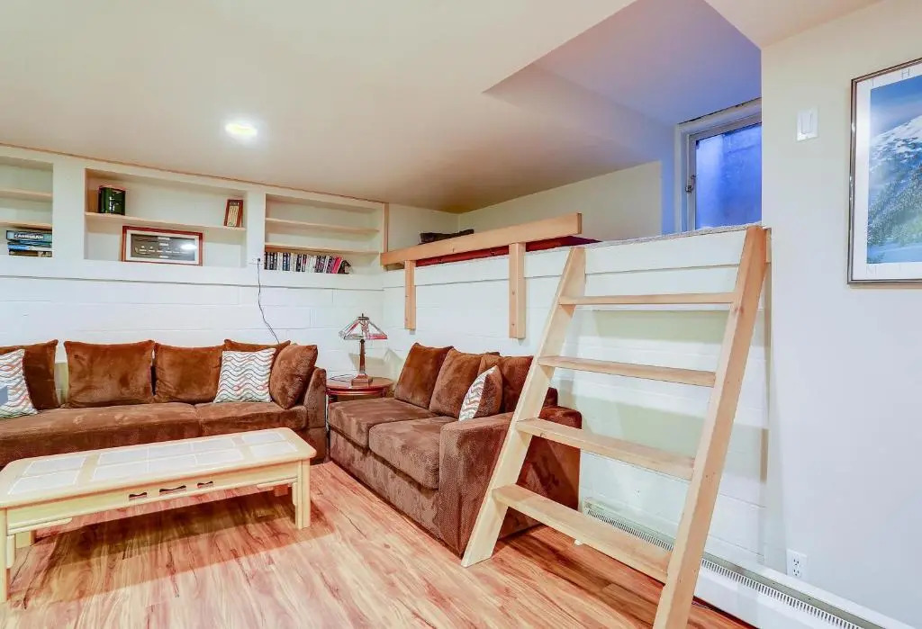 11 Pine Mt-AC-Hot Tub-4BR/4BA