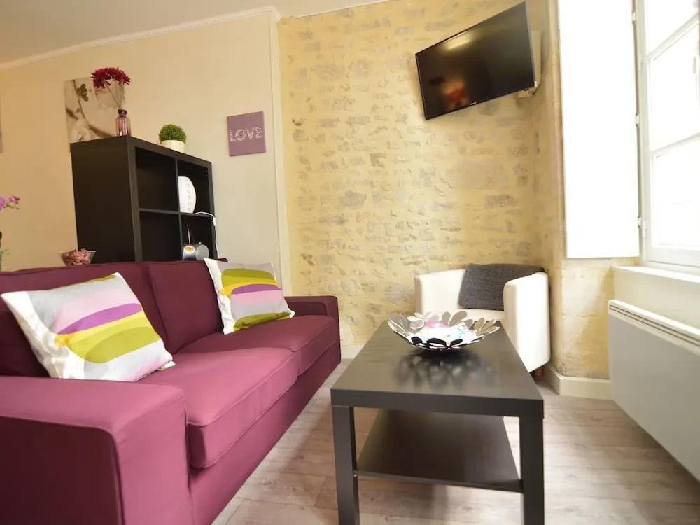 Modern Apartment in Bayeux near Sea