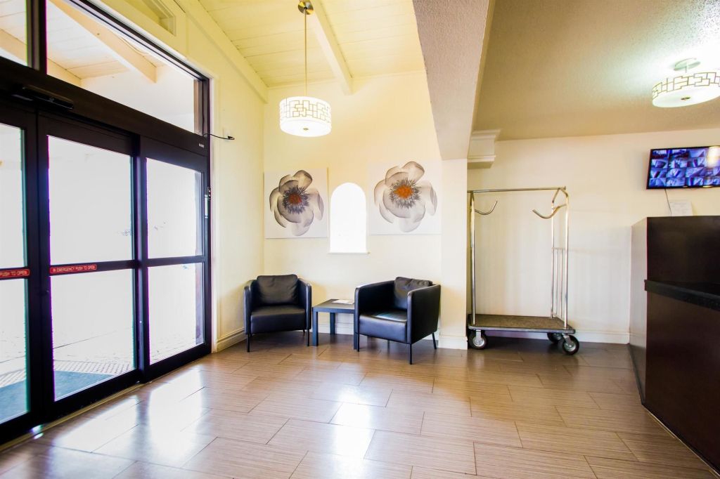 Motel 6-Austin, TX - Midtown