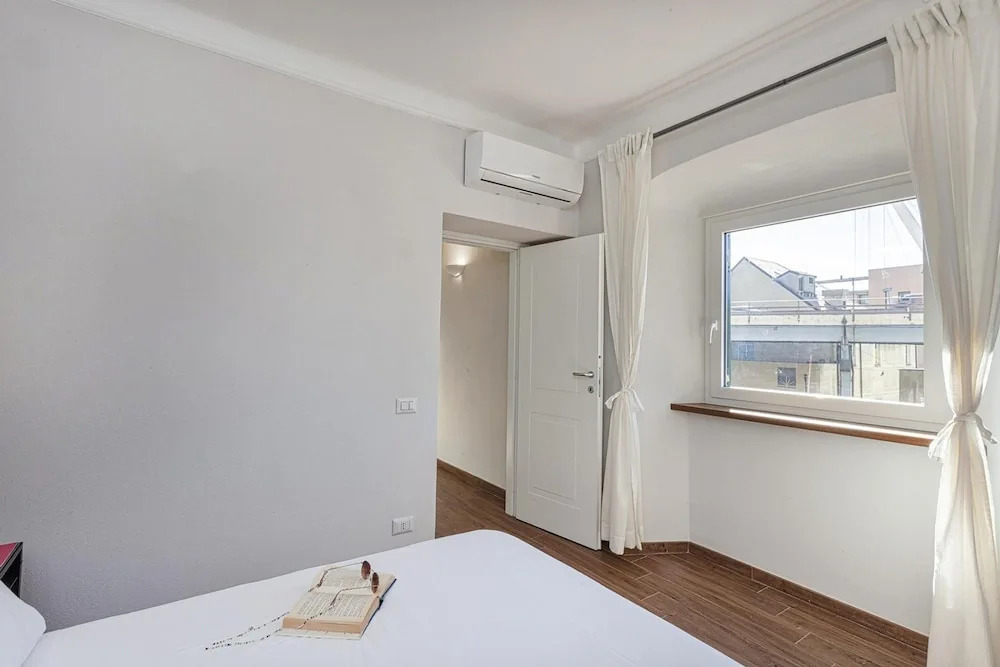 San Lorenzo View Apartment 5 by Wonderful Italy