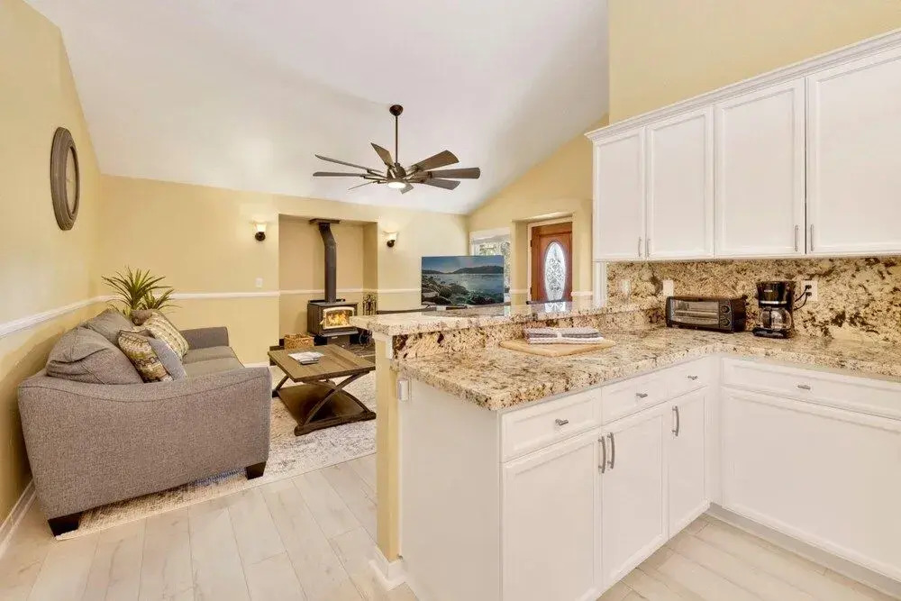 Ultra Modern Retreat by Big Bear Vacations