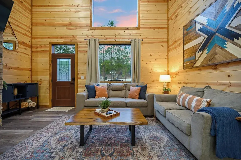 Families w/ Dogs Welcome! Cabin 5 Mi to Hochatown
