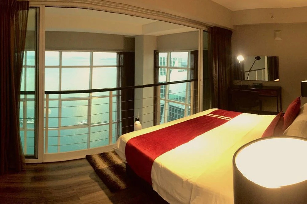 Seafront Duplex Suite at Georgetown