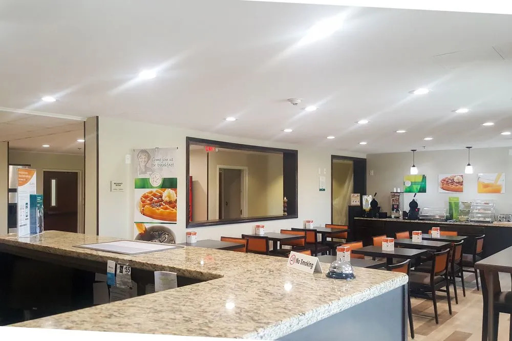 Americas Best Value Inn & Suites - N. Lima/Boardman