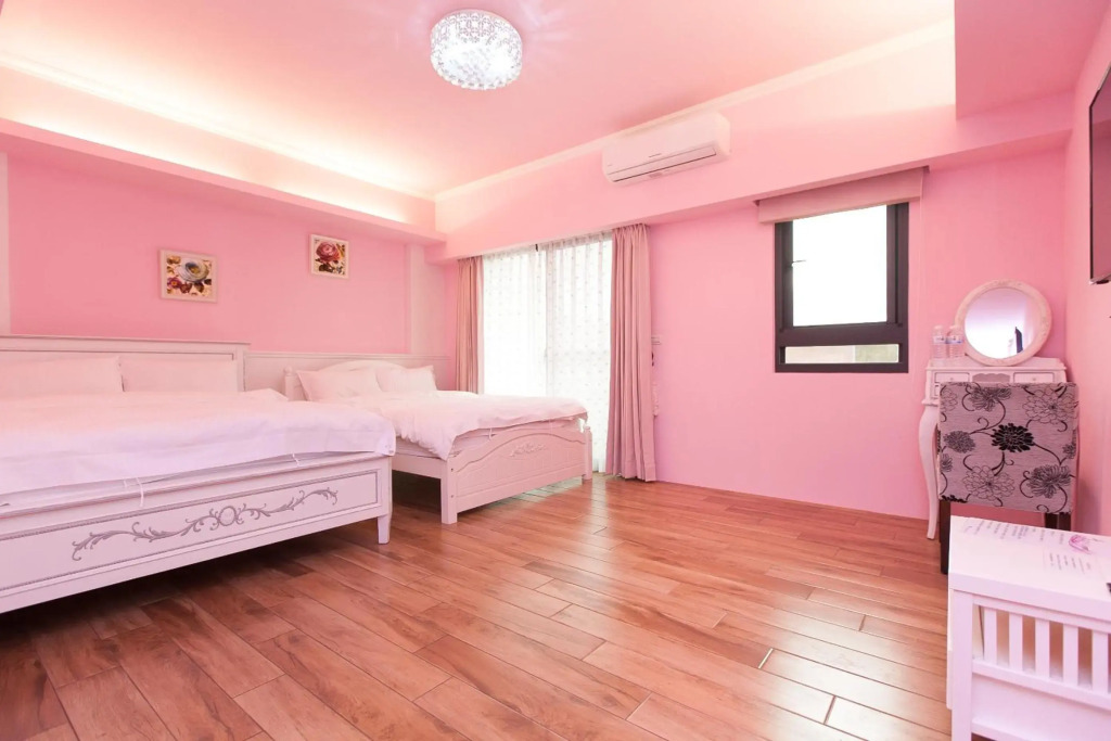 Iris Guest House